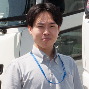 上石 達也
